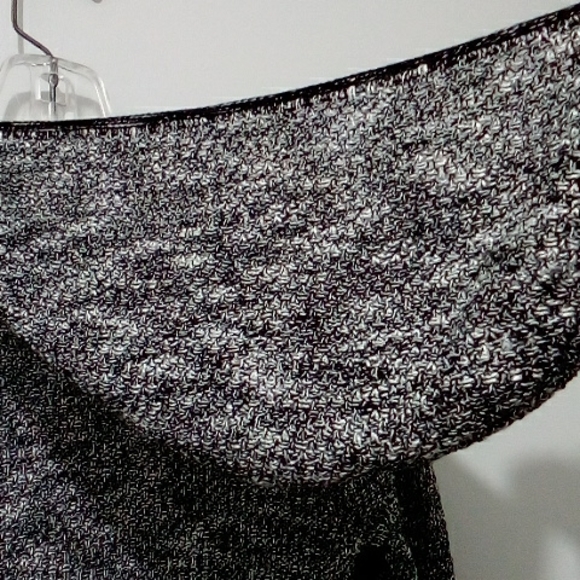 Black white light knit hooded open front cardigan - Picture 5 of 5